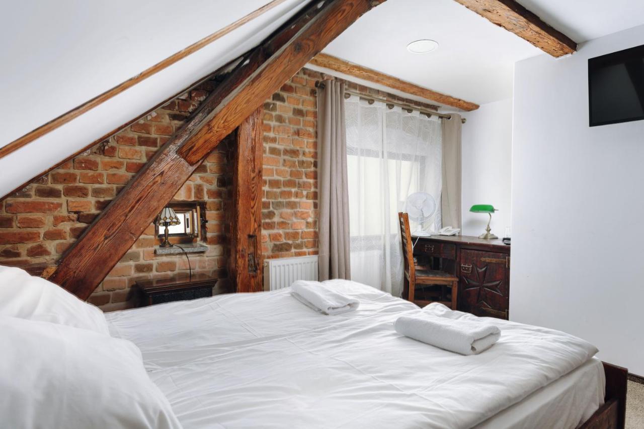 Hotel Legenda Torun Bagian luar foto