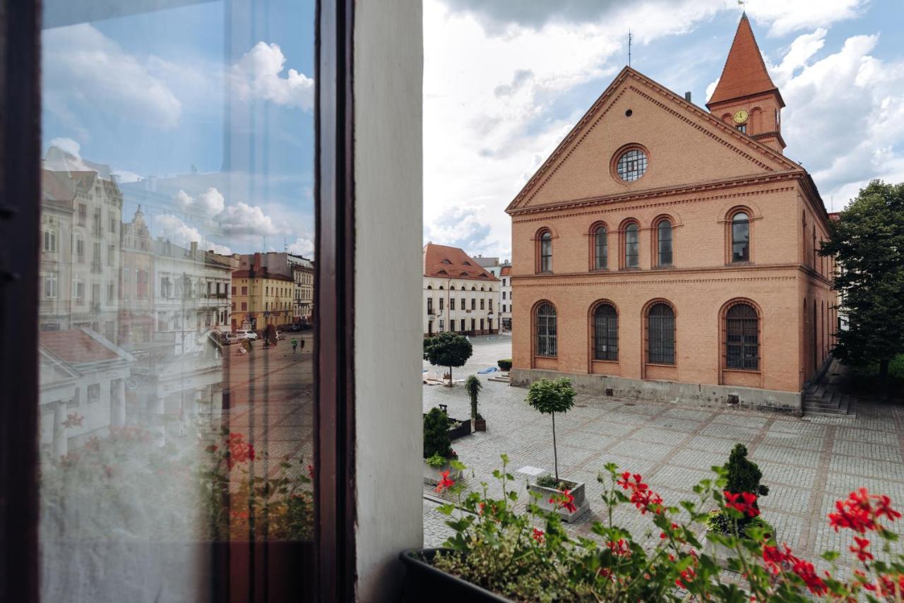 Hotel Legenda Torun Bagian luar foto