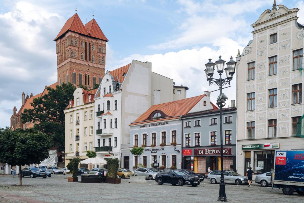 Hotel Legenda Torun Bagian luar foto