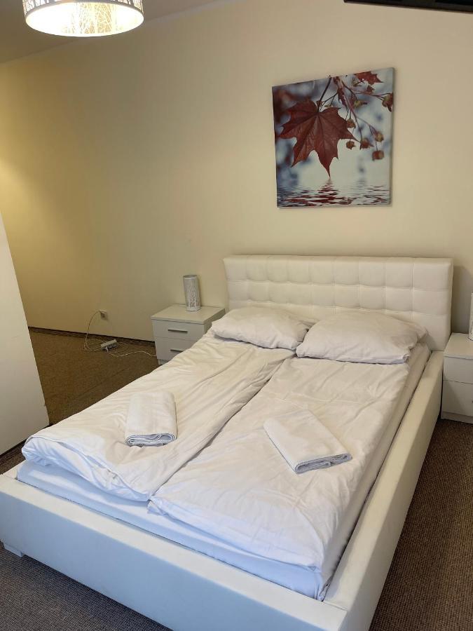 Hotel Legenda Torun Bagian luar foto